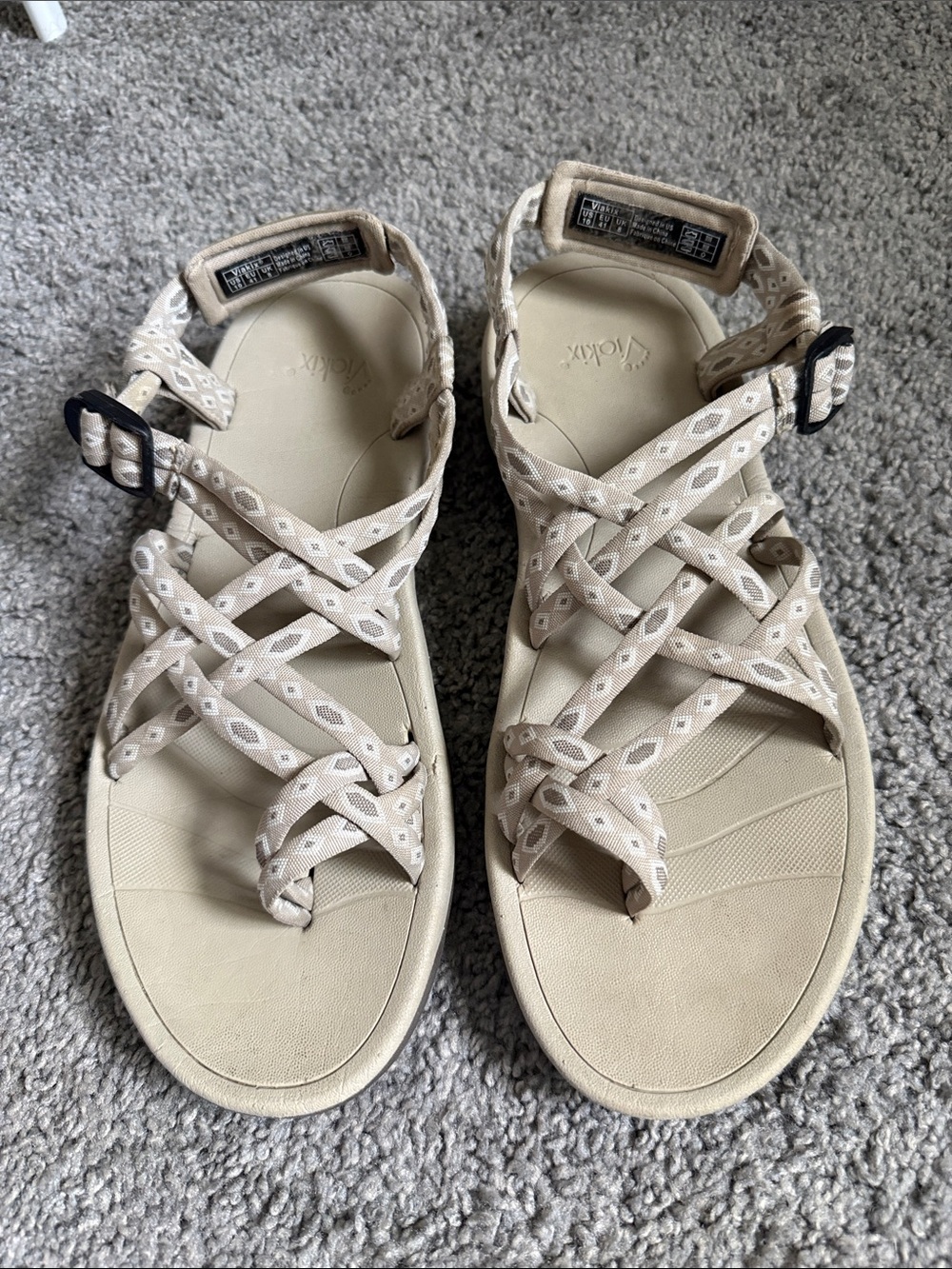Neutral Beige Strappy Comfort Sandals with Adjustable Buckles